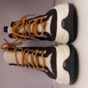 Converse, Run Star Hike platform, Black, sherpa